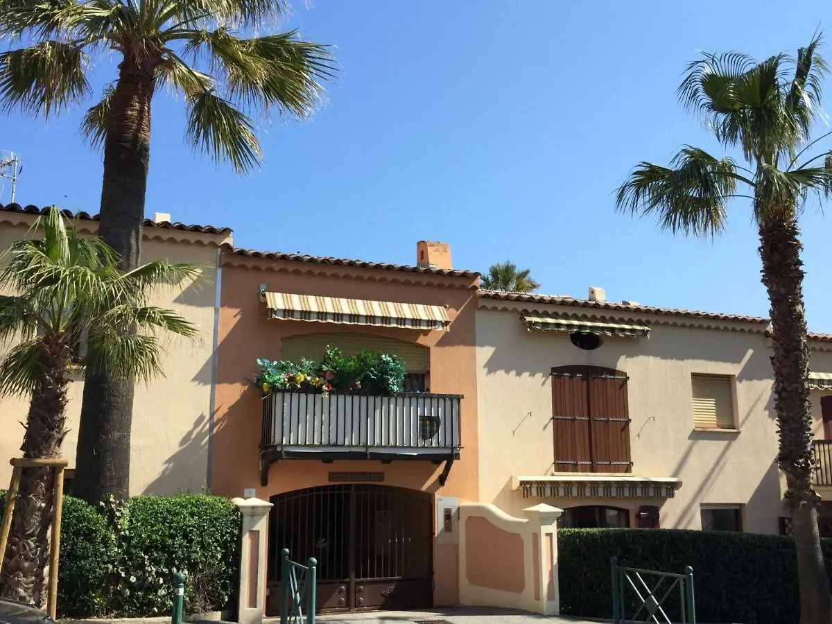 Les Embruns Hotel Sainte-Maxime 0*,